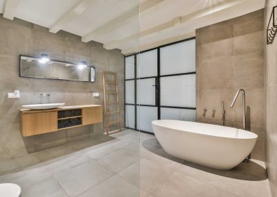 Cuarto de baño reformado en Sevilla