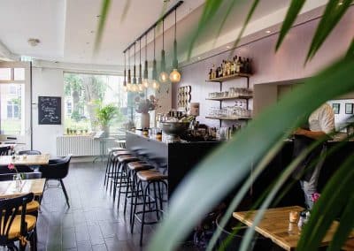 Local comercial reformado en Tomares